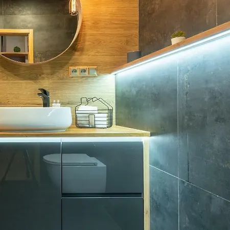 Apartment Industrial City Centre By Apart Service